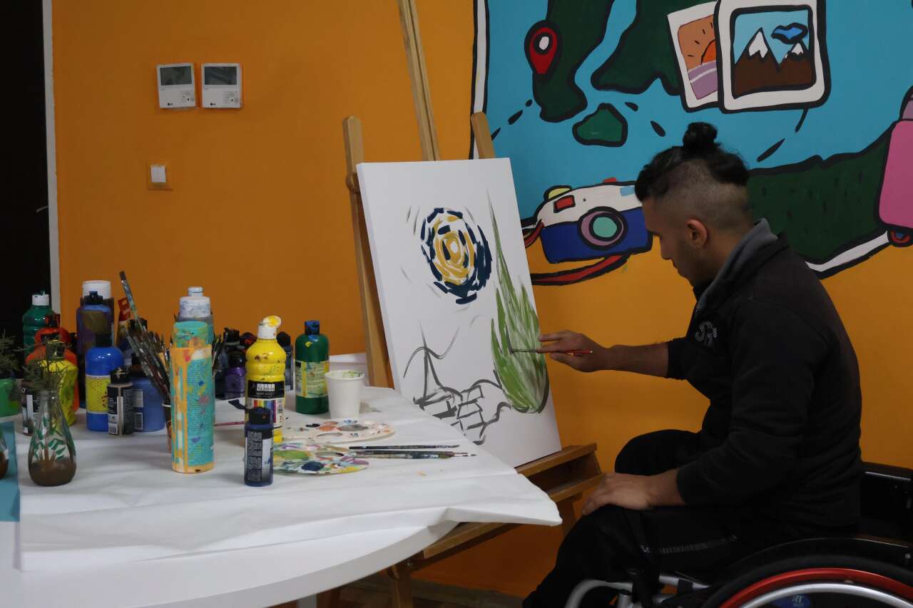 Muğla'da Yaşayan 29 Yaşındaki Mustafa Engeline Yenilmedi, İlk Sergisini Açıyor 2